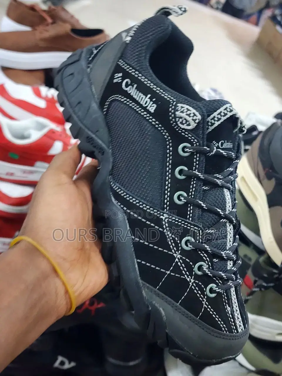 Colombia Water Proof High Quality Luxury Comfortable Shoe