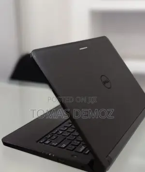 Photo - New Laptop Dell Latitude 13 3340 4GB Intel Core I5 HDD 500GB