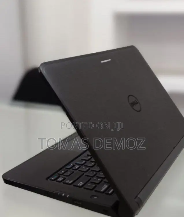 New Laptop Dell Latitude 13 3340 4GB Intel Core I5 HDD 500GB