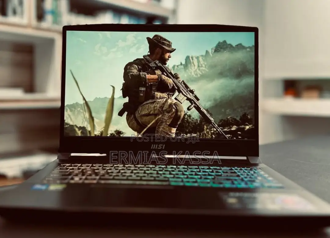 New Laptop MSI Katana 15 16GB Intel Core I7 SSD 512GB