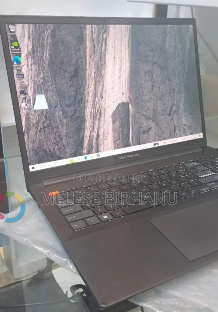 New Laptop Asus VivoBook 15 X510UQ 16GB AMD Ryzen 9 SSD 1T