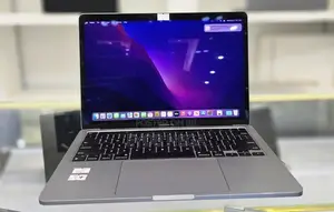 Photo - New Laptop Apple MacBook Pro 2018 32GB Intel Core I9 SSD 1T