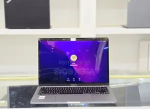 New Laptop Apple MacBook Pro 2018 32GB Intel Core I9 SSD 1T