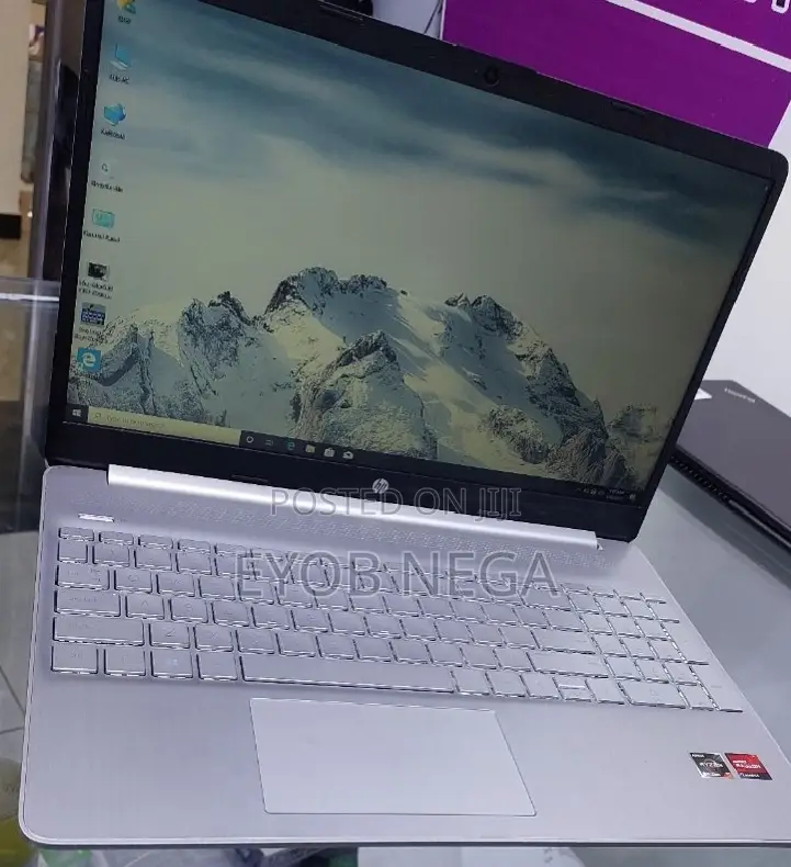 New Laptop HP 16GB AMD Ryzen 5 SSD 512GB
