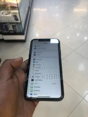 Apple iPhone XR 64 GB Black