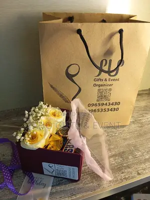 Photo - Simple Birthday Gift Package