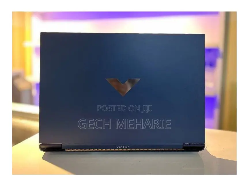 New Laptop HP Victus 15 16GB AMD Ryzen 5 SSD 1T