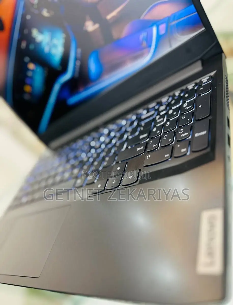 New Laptop Lenovo IdeaPad 110S 8GB Intel Core I5 SSD 256GB