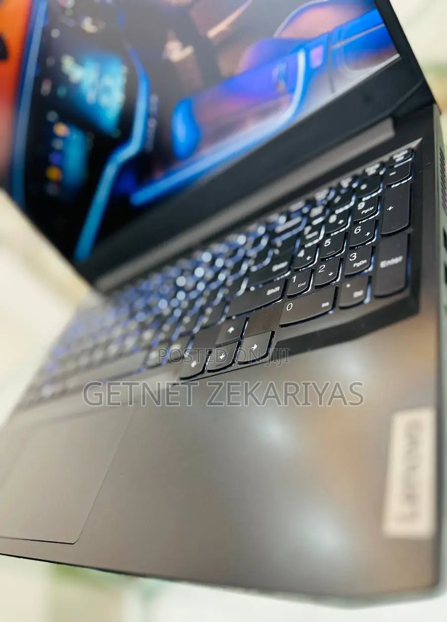 New Laptop Lenovo IdeaPad 110S 8GB Intel Core I5 SSD 256GB