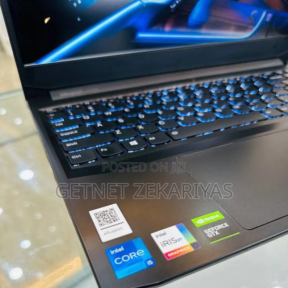 New Laptop Lenovo IdeaPad 110S 8GB Intel Core I5 SSD 256GB