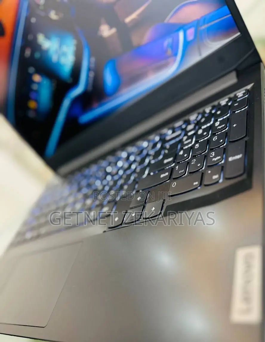 New Laptop Lenovo IdeaPad 110S 8GB Intel Core I5 SSD 256GB