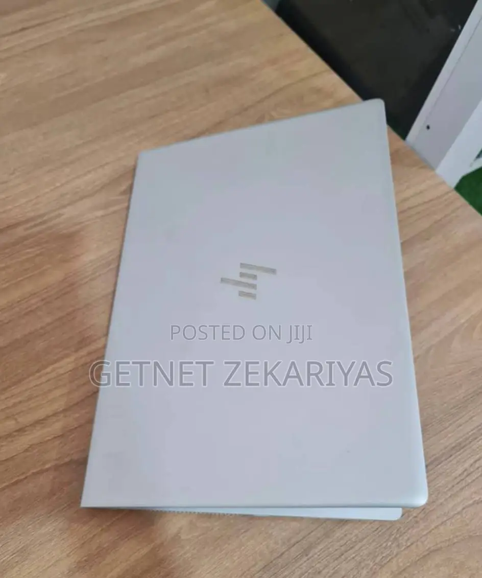 New Laptop HP EliteBook 840 G5 8GB AMD Ryzen 5 SSD 256GB