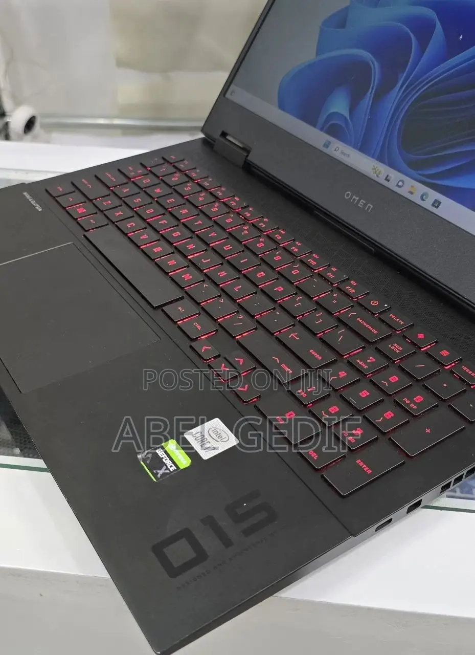 New Laptop HP Omen 15 16GB Intel Core I7 SSD 1T