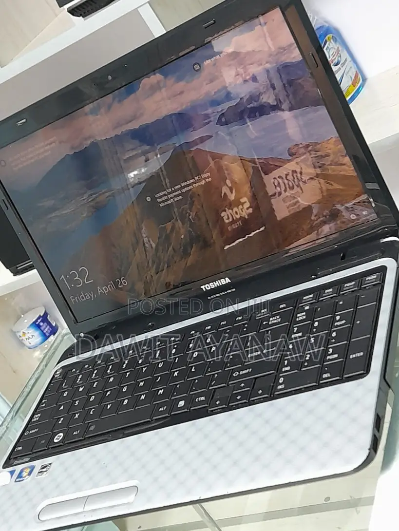 New Laptop Toshiba 4GB Intel Pentium HDD 500GB