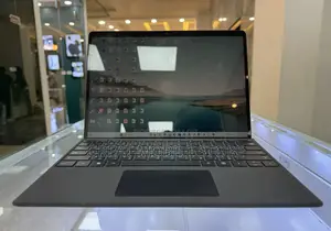 Laptop Microsoft Surface Pro 9 8GB Intel Core I5 SSD 256GB