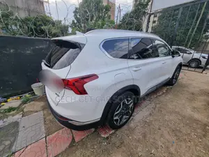 Hyundai Santa Fe 2022 Ivory