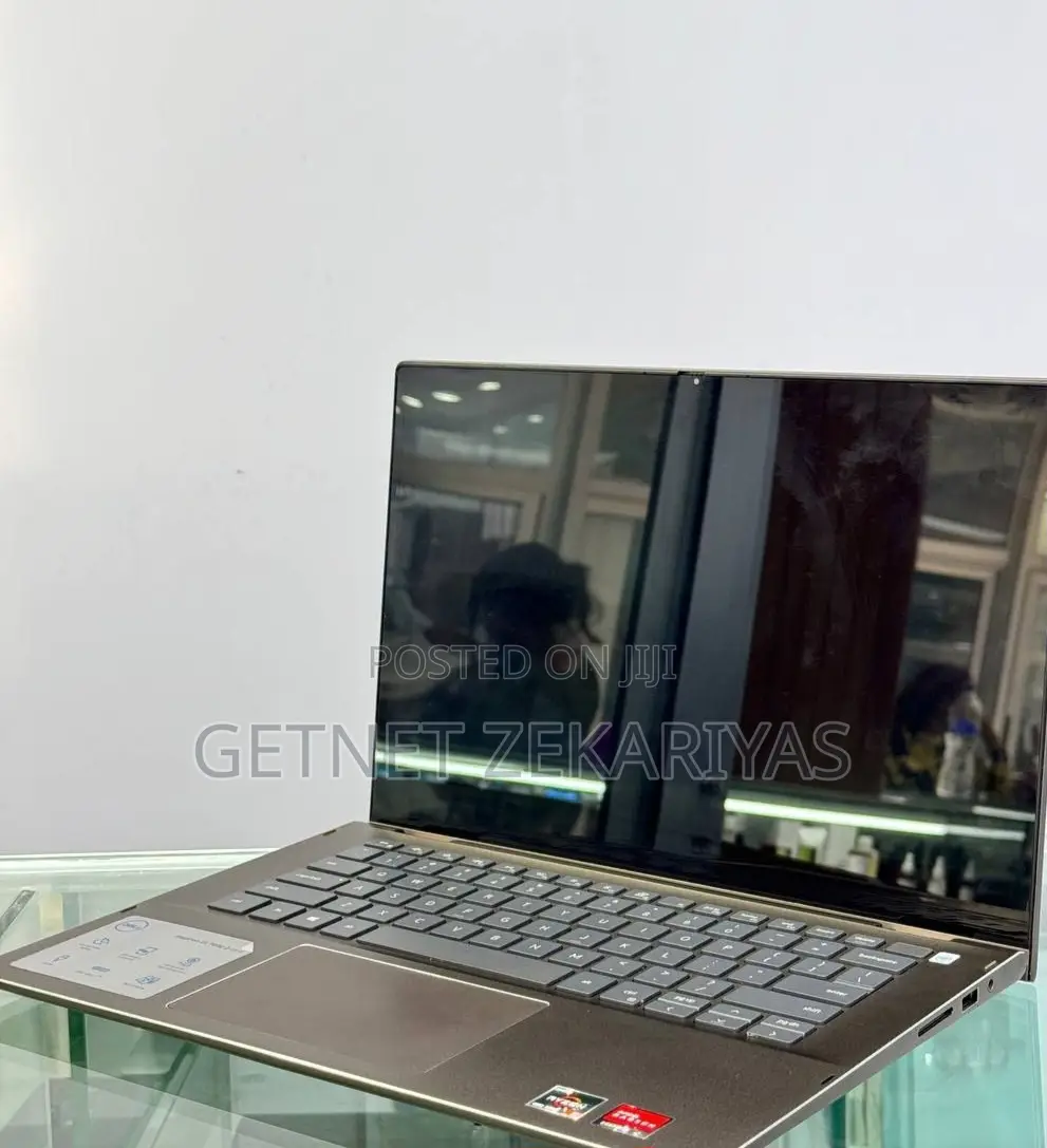 New Laptop Dell Inspiron 15 8GB AMD Ryzen 5 SSD 512GB