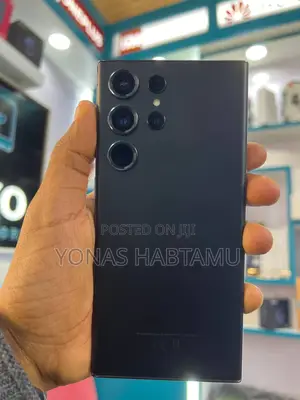 New Samsung Galaxy S22 Ultra 256 GB Black