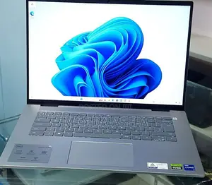 Photo - New Laptop Dell Inspiron 16 Plus 7630 16GB Intel Core I7 SSD 1T