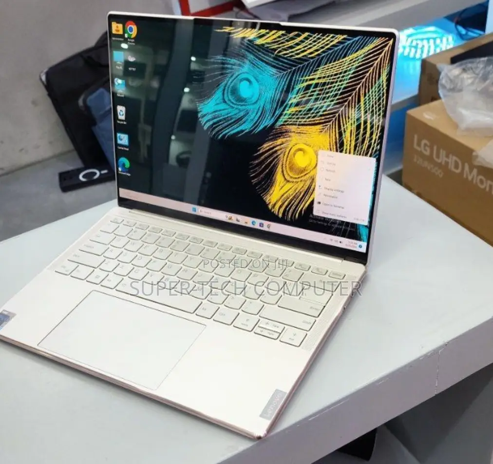 New Laptop Lenovo Yoga C740 16GB Intel Core I7 SSD 1T