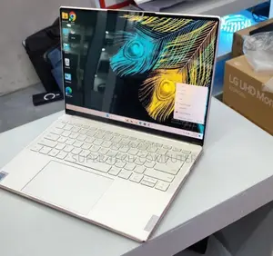 New Laptop Lenovo Yoga C740 16GB Intel Core I7 SSD 1T