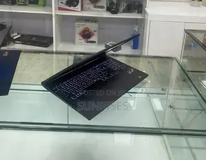 New Laptop HP Victus 16 8GB AMD Ryzen 5 SSD 512GB