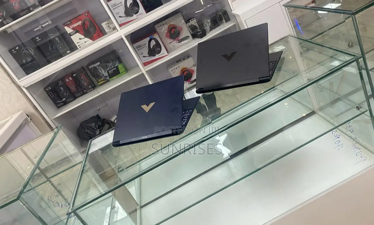 New Laptop HP Victus 16 8GB AMD Ryzen 5 SSD 512GB