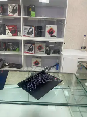 New Laptop HP Victus 16 8GB AMD Ryzen 5 SSD 512GB