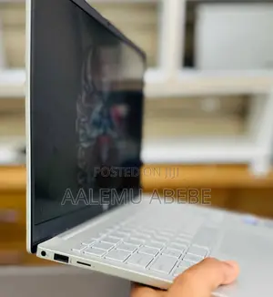 New Laptop HP Pavilion 15 16GB Intel Core I5 SSD 1T