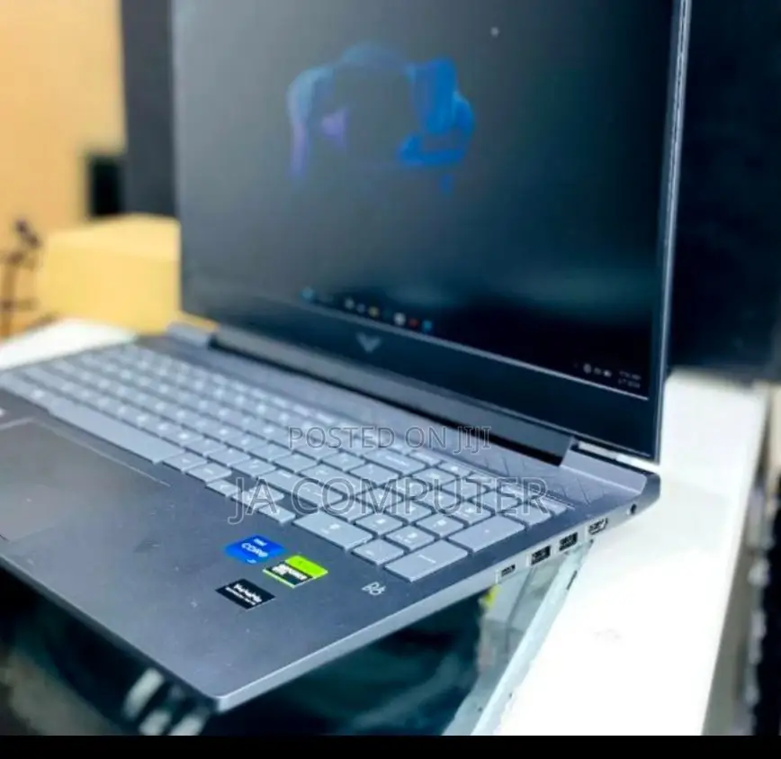 New Laptop HP Victus 15 16GB Intel Core I7 SSD 512GB