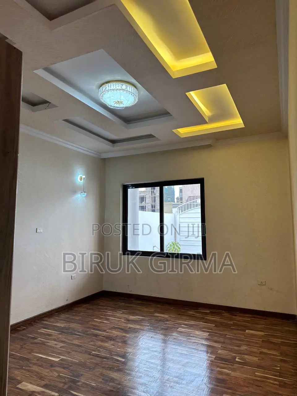 Furnished 3bdrm Villa in Bole for sale