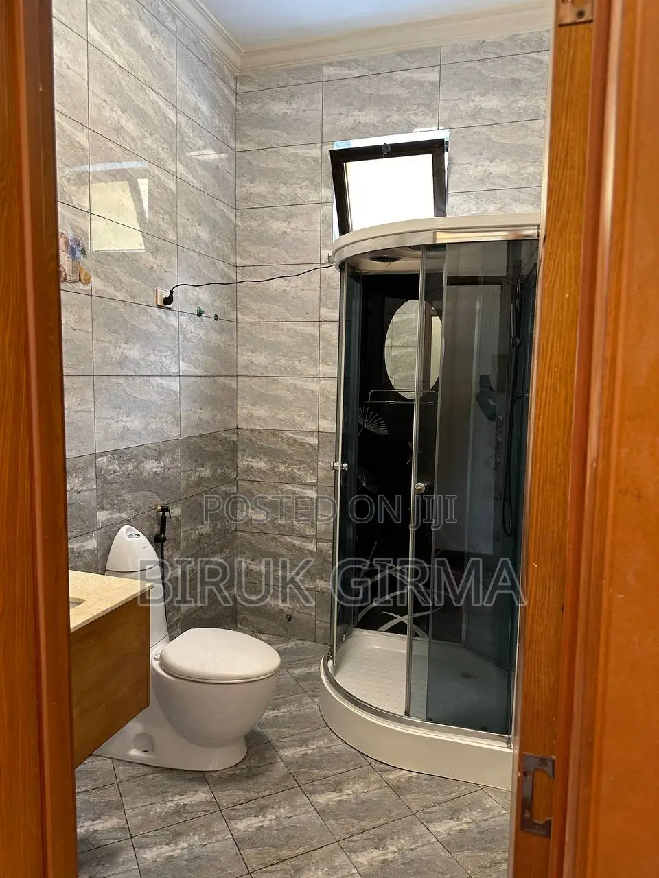 Furnished 3bdrm Villa in Bole for sale