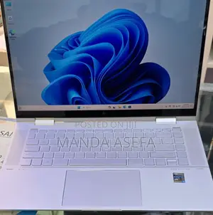 New Laptop HP Envy X360 16GB Intel Core I7 SSD 1T