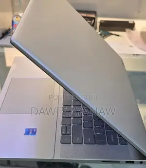 New Laptop Dell Inspiron 15 16GB Intel Core I7 SSD 512GB