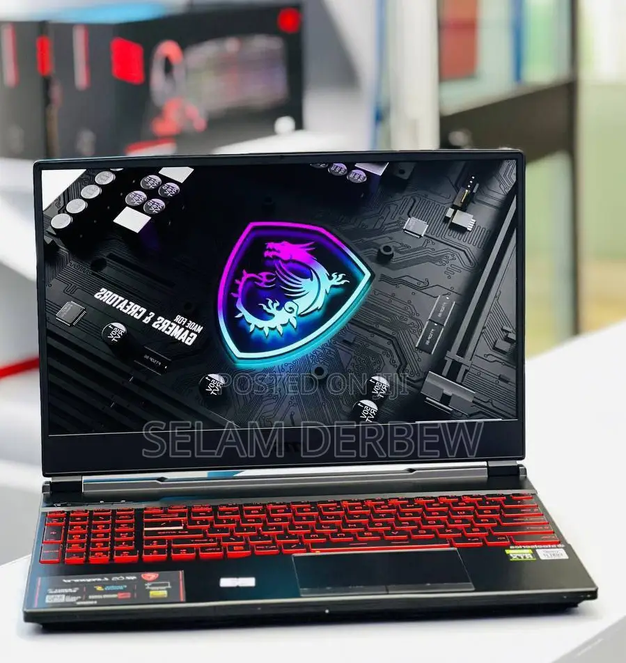 New Laptop MSI GP75 Leopard 16GB Intel Core I7 SSD 512GB