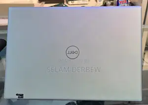 Photo - New Laptop Dell Inspiron 16 5620 16GB Intel Core I7 SSD 512GB