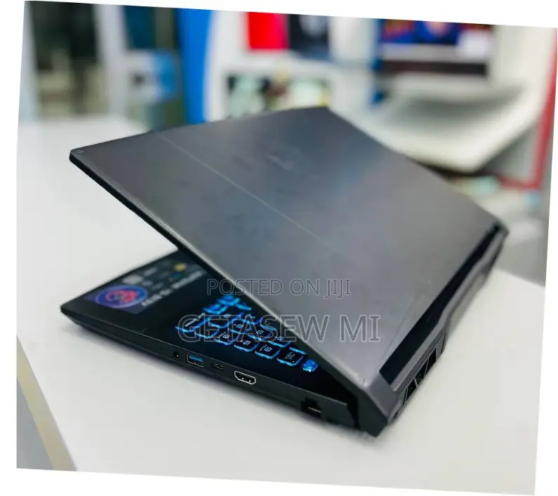 New Laptop MSI Katana GF66 16GB Intel Core I7 SSD 512GB