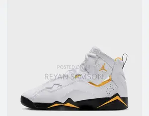 Photo - Jordan True Flight