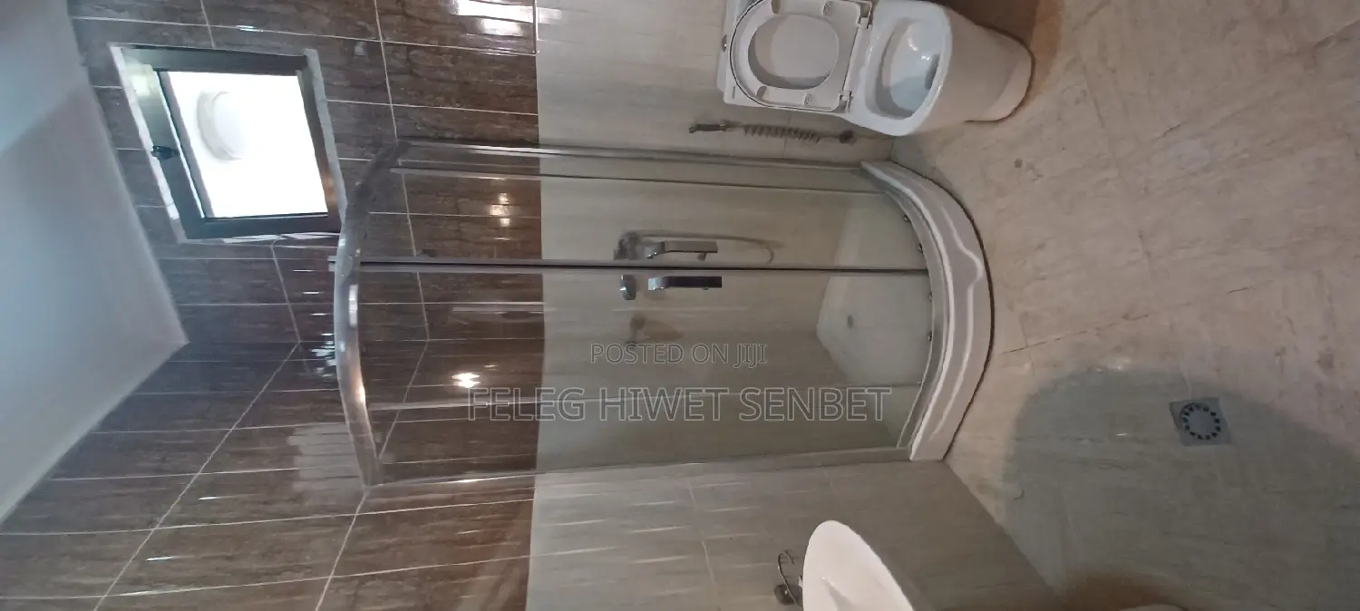 Furnished 5bdrm House in አአ, Bole for sale