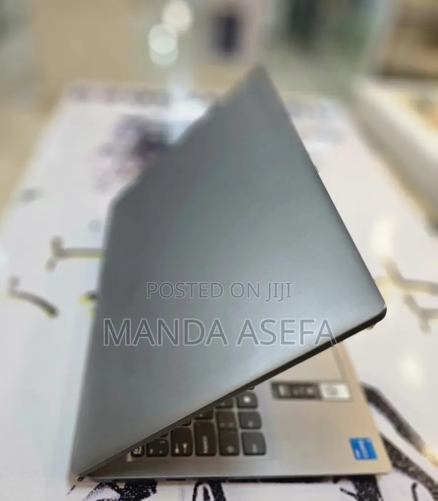 New Laptop Lenovo IdeaPad 1 16GB Intel Core I5 SSD 512GB