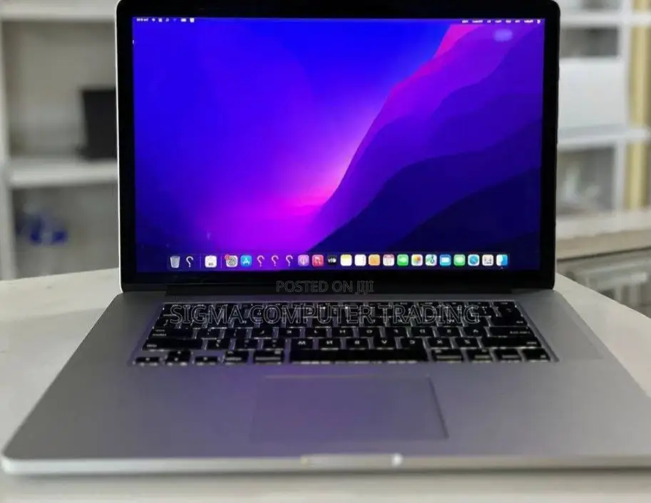 New Laptop Apple MacBook Pro 16GB Intel Core I7 SSD 1T