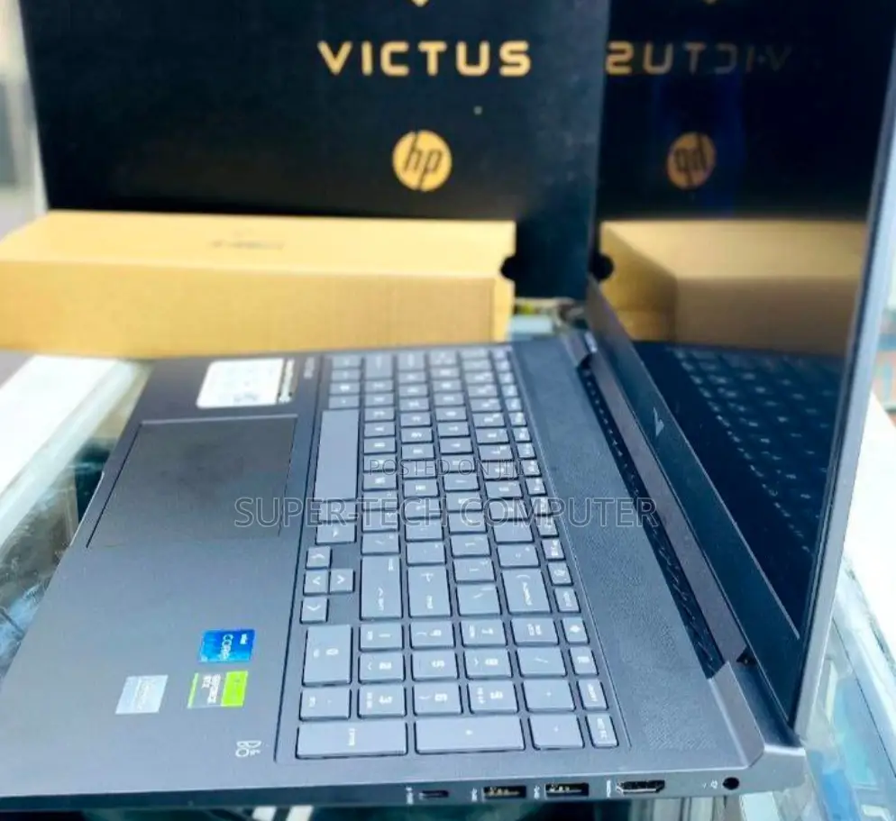 New Laptop HP Victus 16 32GB Intel Core I7 SSD 1T