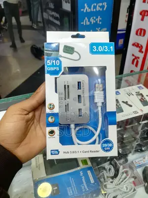 7 in 1 Hub 3.0/3.1 + Card Reader