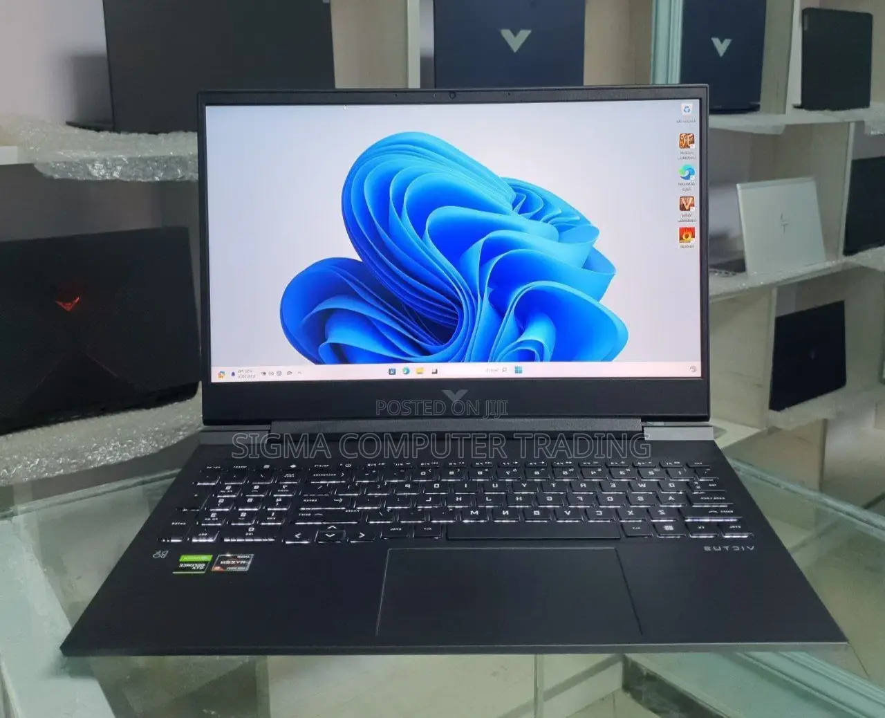 New Laptop HP Victus 16 16GB AMD Ryzen 5 SSD 512GB