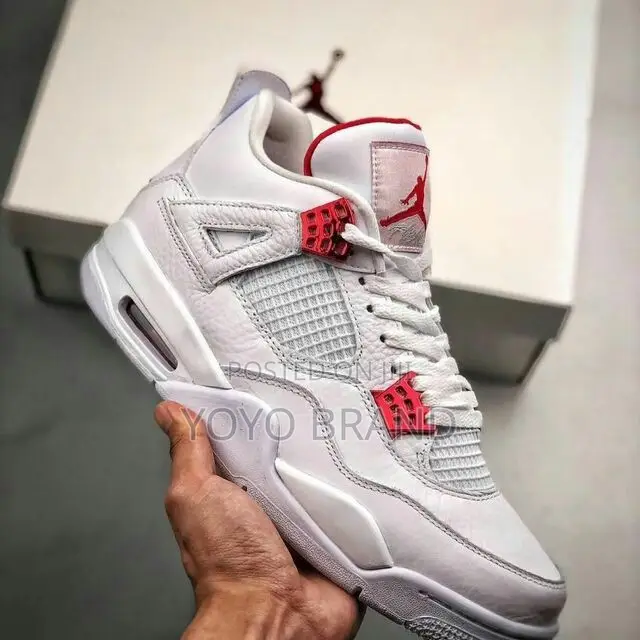 Newfashion Jordan 4 Sneaker
