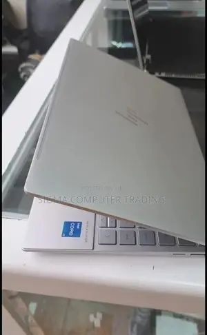 New Laptop HP Envy 13 16GB Intel Core i5 SSD 512GB