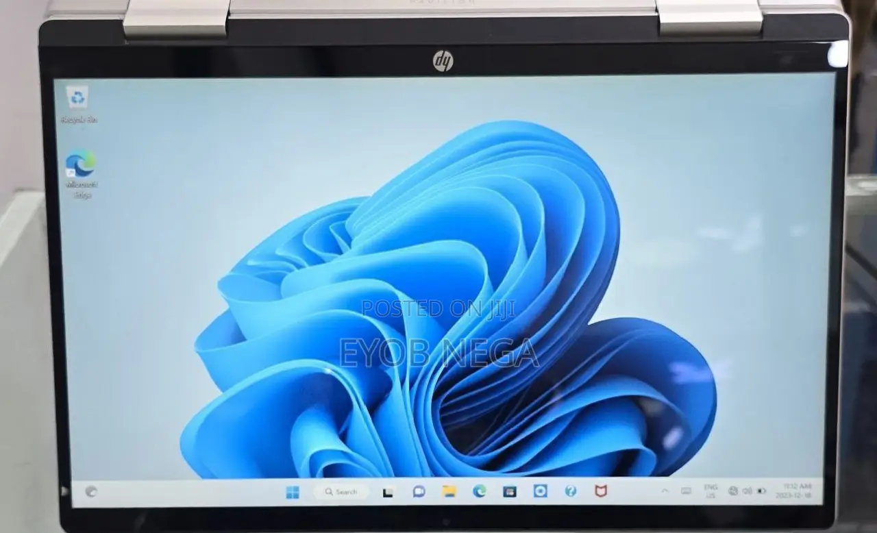New Laptop HP Pavilion X360 8GB Intel Core I5 SSD 512GB