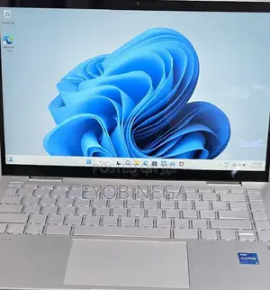 New Laptop HP Pavilion X360 8GB Intel Core I5 SSD 512GB