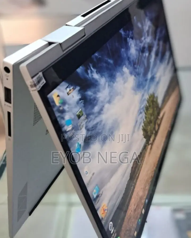 New Laptop HP Envy X360 8GB Intel Core I5 SSD 512GB