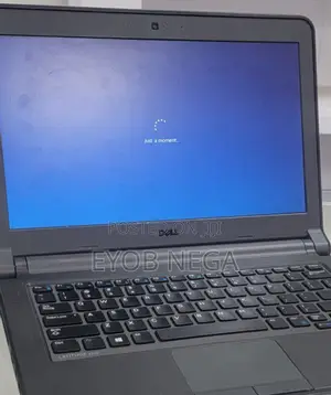 New Laptop Dell Latitude 3180 4GB Intel Core I5 HDD 500GB